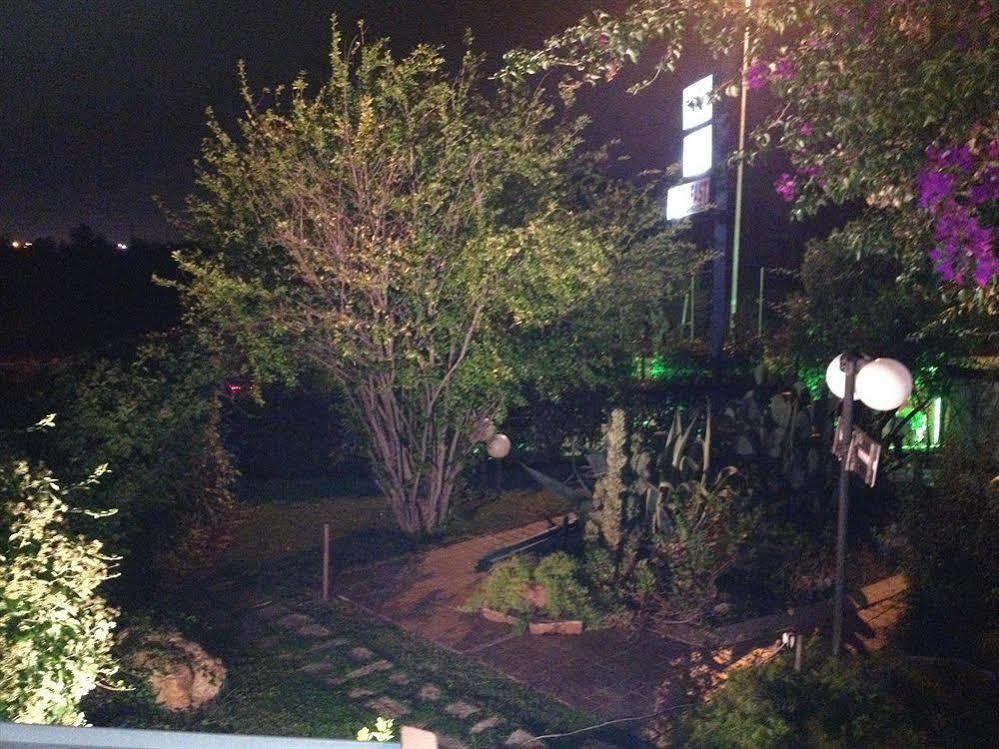 Bed & Breakfast Santa Fara Bari Exterior foto